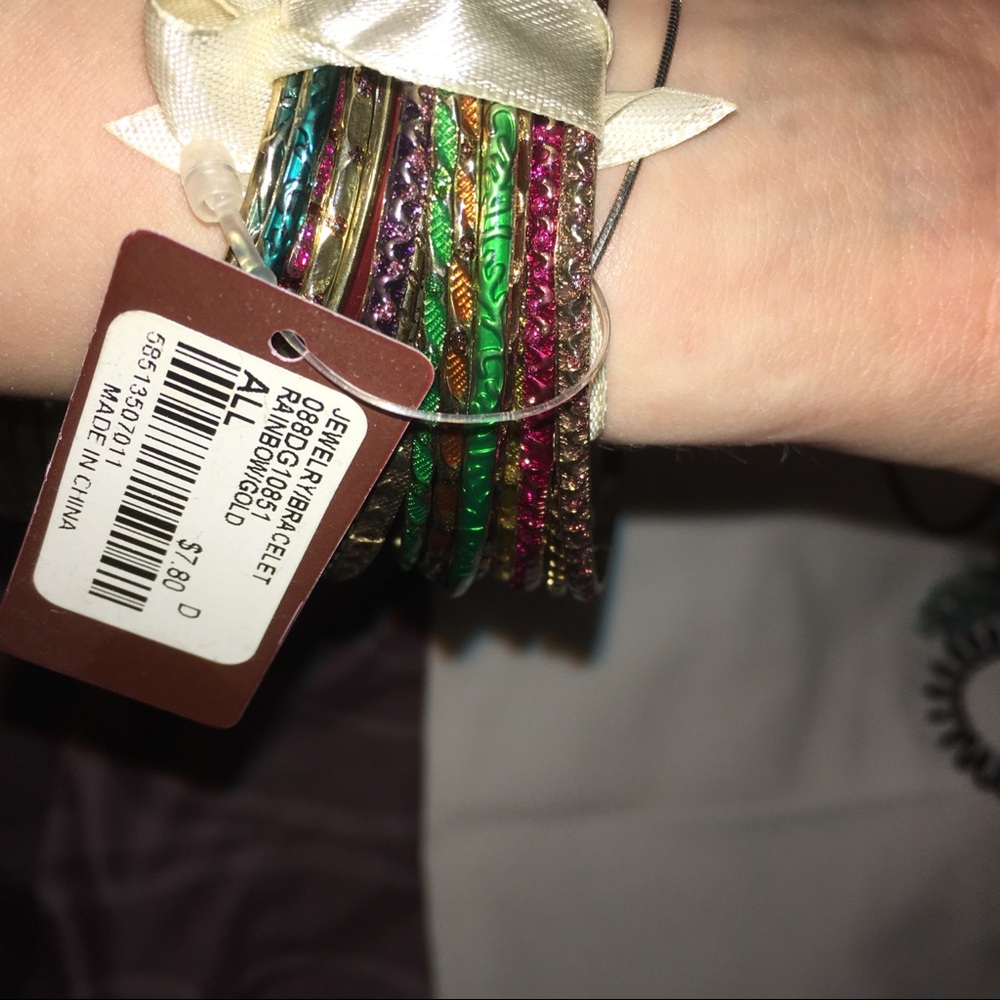 Bangle bracelets - Picture 7 of 7